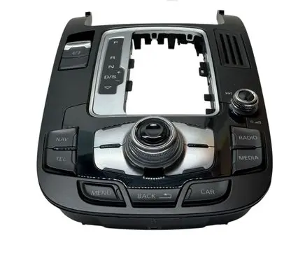 Head unit multimedia control