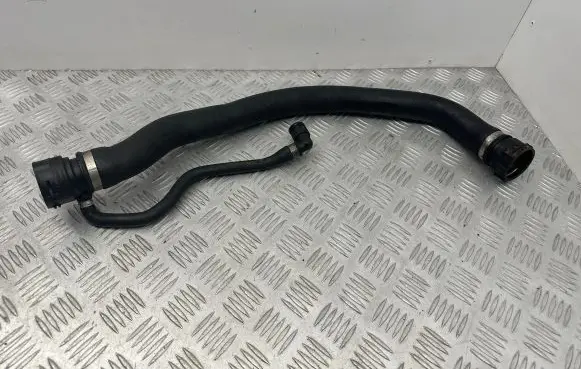 BMW 5 E60 E61 Engine coolant pipe/hose 7787449