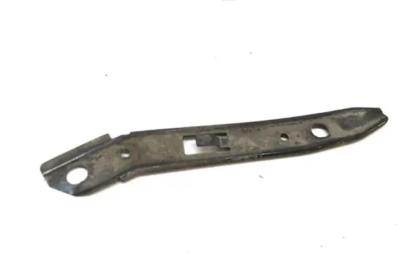 Mercedes-Benz E W213 Front bumper mounting bracket A2138851704