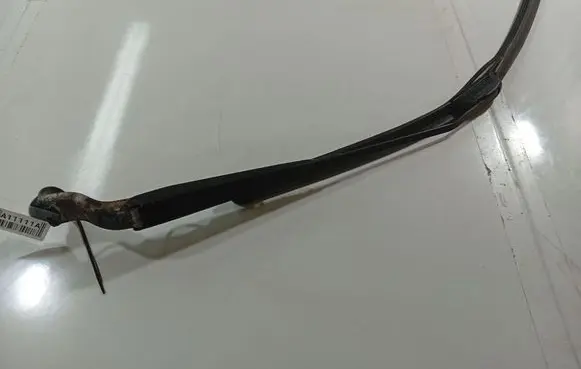 Dodge Caliber Front wiper blade arm 