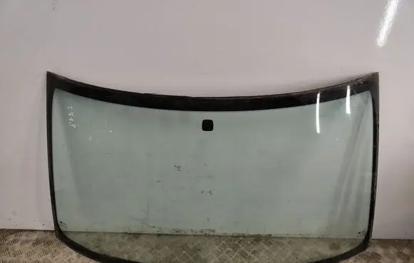 Volvo S40, V40 Front windscreen/windshield window 43R00115