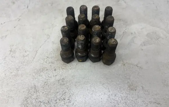 Citroen Berlingo Nuts/bolts 