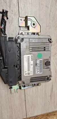 Honda Accord Engine control unit/module 0281011546