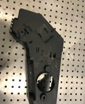 Renault Master II Other engine bay part 7700309134