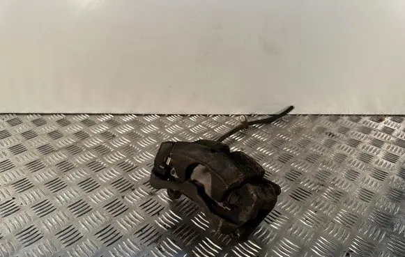 Lexus UX Front brake caliper