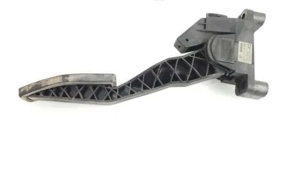 Opel Zafira A Accelerator pedal position sensor 08908399 0281002298