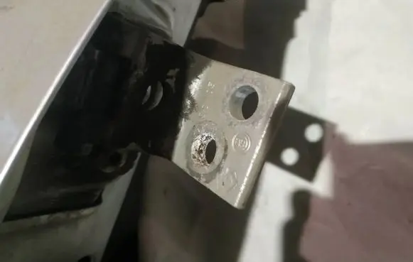 Peugeot 807 Front door upper hinge