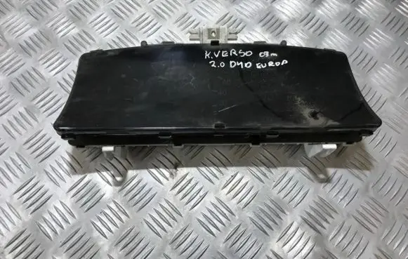 Toyota Corolla Verso E121 Speedometer (instrument cluster) 8380013150 83800-13150