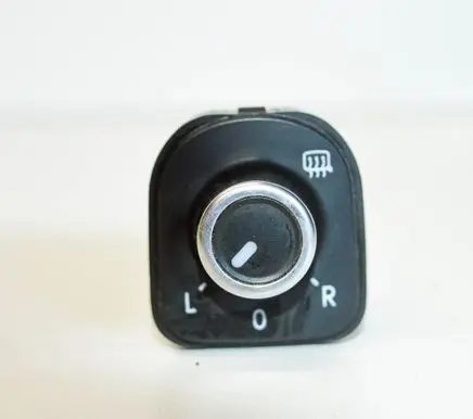 Volkswagen PASSAT B7 Wing mirror switch 5K1959565