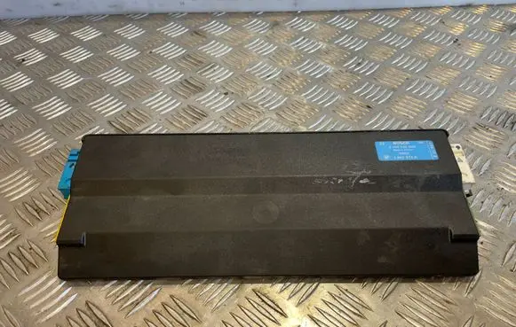 BMW 8 E31 Air conditioning/heating control unit 9140010000