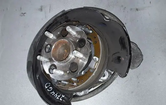 Honda CR-V Rear wheel hub 