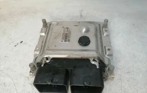 Hyundai i20 (GB IB) Engine control unit/module 391F203GA0 0261S10773