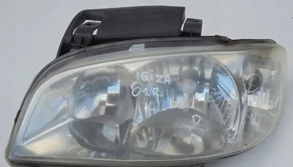 Seat Ibiza II (6k) Headlight/headlamp