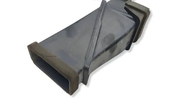 Ram 1500 Air intake duct part 68292830AA 33357C