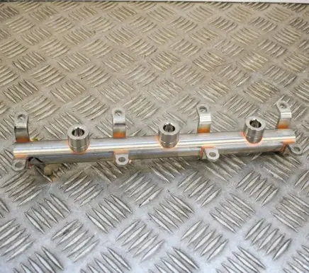 Audi Q5 SQ5 Fuel main line pipe 06M133315L