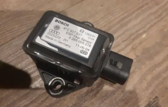 Audi A6 S6 C6 4F ESP acceleration yaw rate sensor 0265005278 4F0907637 128331