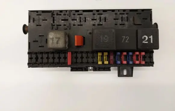 Volkswagen Golf I Fuse box set 171941813D