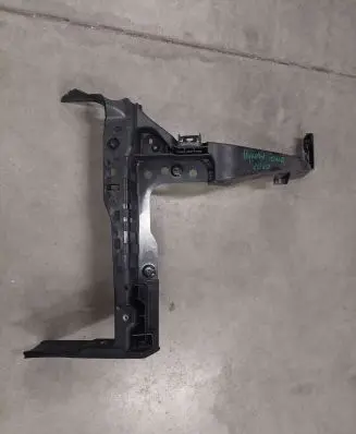Hyundai Ioniq Top upper radiator support slam panel