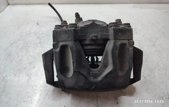 Mercedes-Benz E W212 Front brake caliper