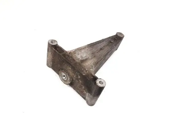 Mercedes-Benz Vito Viano W639 Other engine part A6112341039 B570