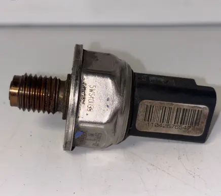 Ford Mondeo Mk III Fuel pressure sensor 5WS40039