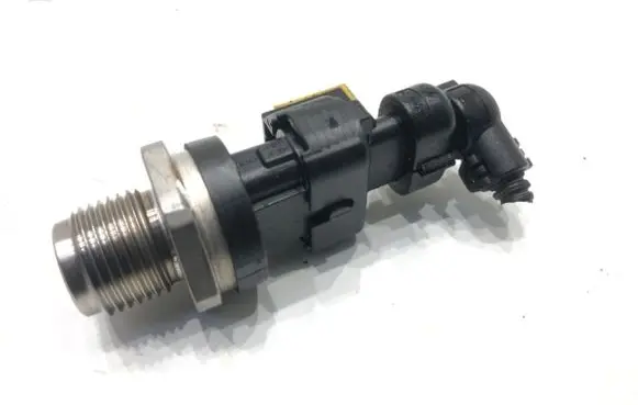 Opel Insignia A Fuel pressure regulator 0281006158
