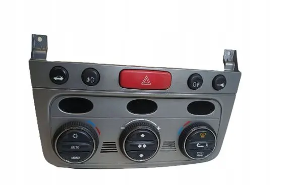 Alfa Romeo 147 Climate control unit 01560513690