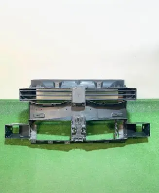 BMW Z4 g29 Intercooler air guide/duct channel 5A22378