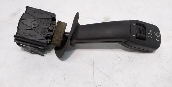 BMW 7 E38 Wiper control stalk 8352013
