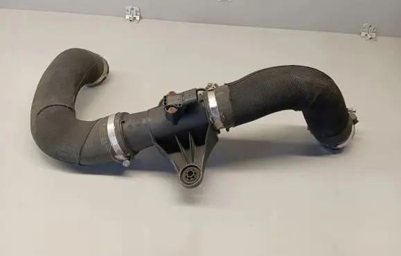 Audi A6 C7 Intercooler hose/pipe 4G0145673R