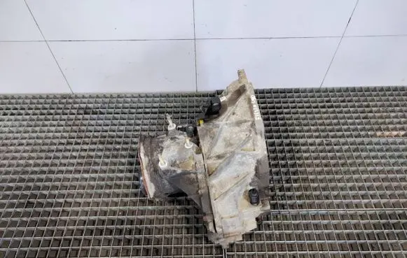 Ford Fiesta Manual 5 speed gearbox 97WT-7002-YD