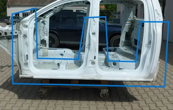 Ford Ranger IV Pillar (middle) 
