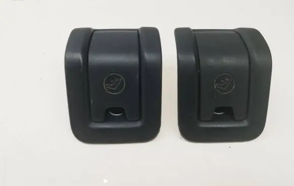 Audi A3 S3 8V ISOFIX cover 8V0887233A 8V0887187