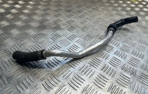 Mercedes-Benz GLC C253 Coolant pipe/hose 
