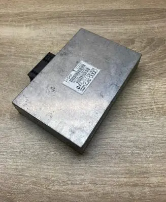 Audi A3 S3 8P Bluetooth control unit module 8P0862335D