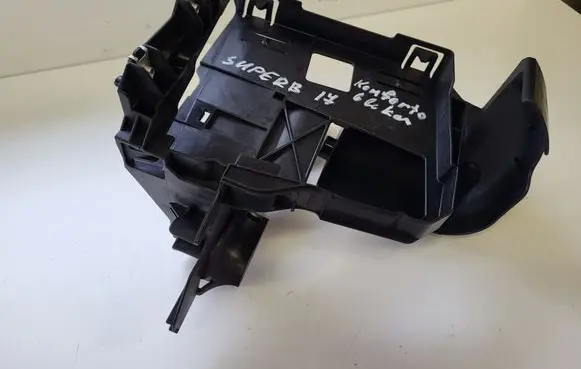 Skoda Superb B8 (3V) Other engine bay part