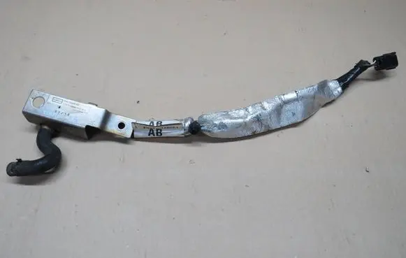 Ford Kuga II Exhaust gas pressure sensor FV415H295BB 0216 14301