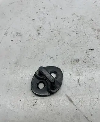 Hyundai Santa Fe Front door lock loop/hook striker 