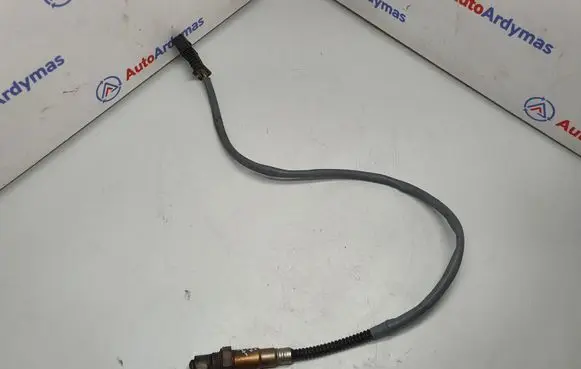 BMW 5 F10 F11 Lambda probe sensor 7589475 11787589475 0258010162
