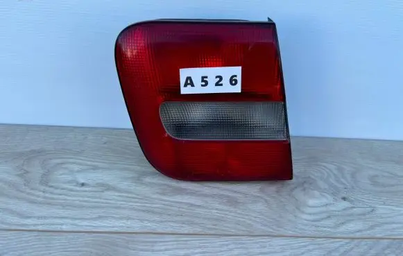 Volvo S70 V70 V70 XC Rear/tail lights 9151633