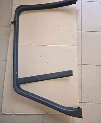BMW X5 F15 Rear door window/glass frame 7292513
