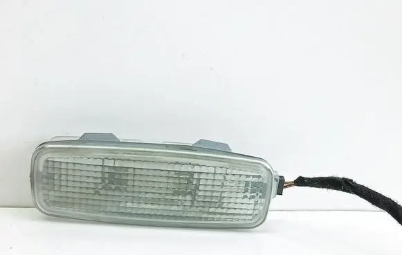 Audi A6 S6 C5 4B Other interior light 8L0947105A