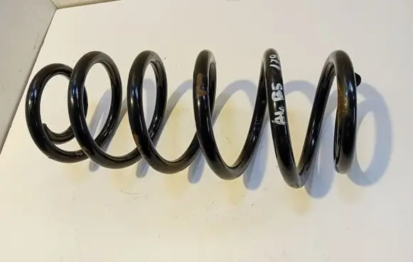 Audi A4 S4 B5 8D Rear coil spring