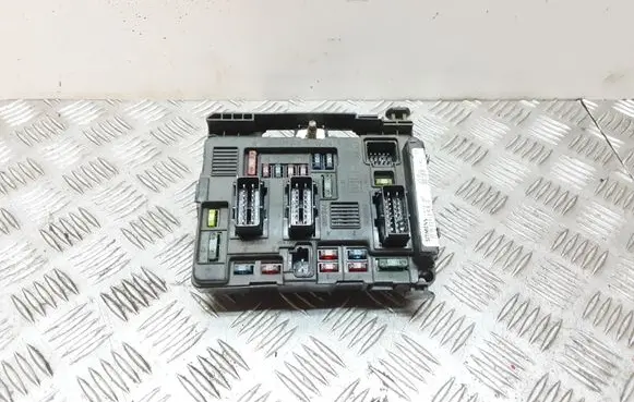 Citroen C5 Fuse module