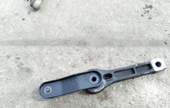 Volkswagen Golf V Other engine bay part