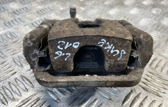Nissan Juke I F15 Rear brake caliper