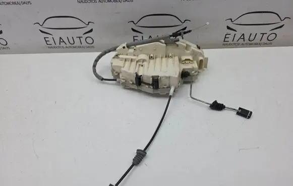 Mercedes-Benz S W221 Rear door lock A2217300435 450811631R 998874108
