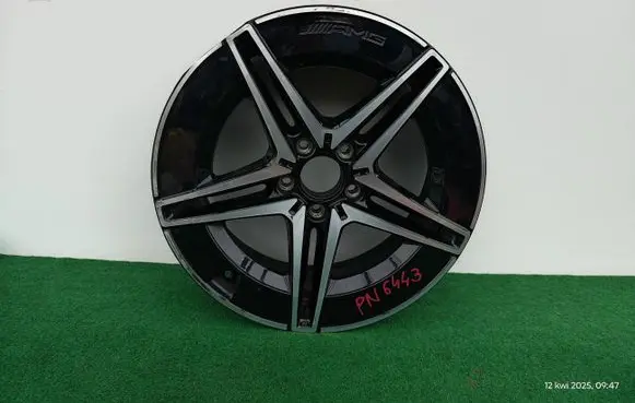 Mercedes-Benz C W206 R18 alloy rim A2064017600