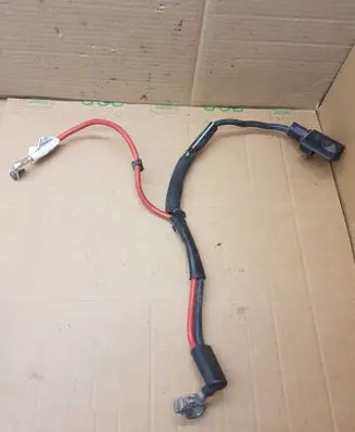 Volkswagen Golf VII Positive cable (battery) 5Q0971228K