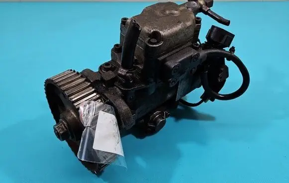 Volkswagen Transporter - Caravelle T4 Fuel injection high pressure pump 0460404985 IMPRK1474304